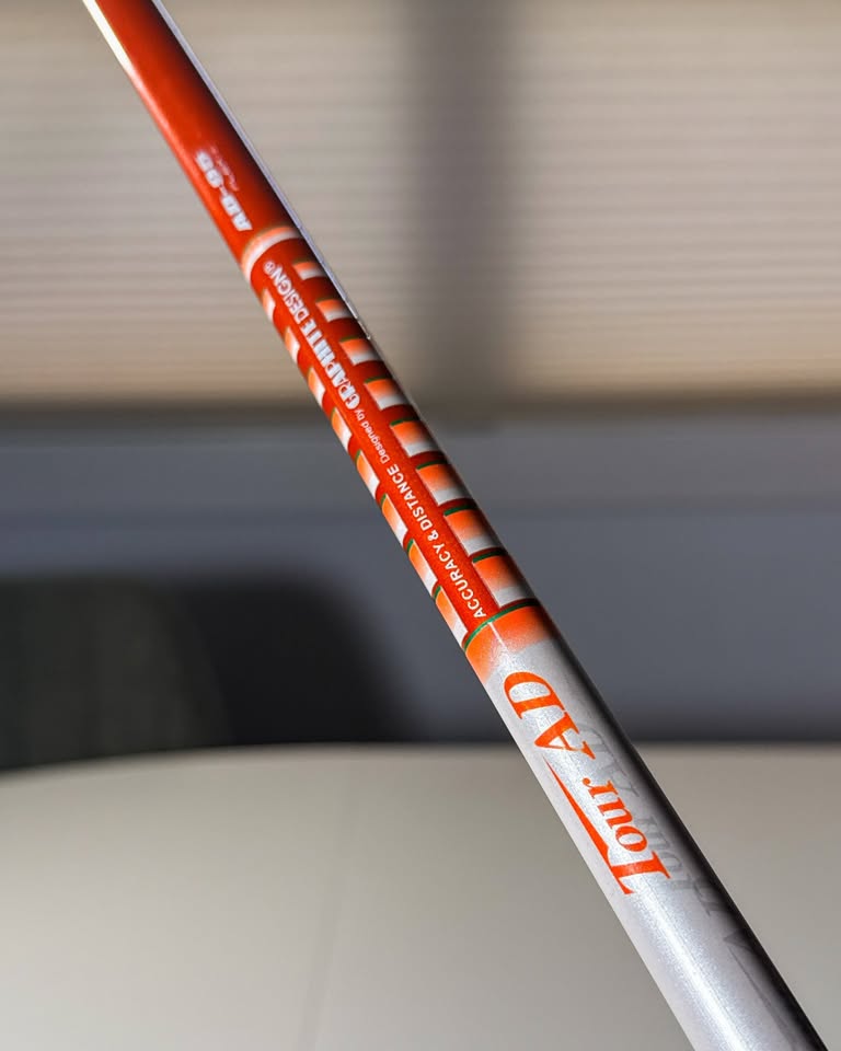 Titleist 718 T-MB 4 Iron (Tour AD 85 “Creamsicle” Shaft)