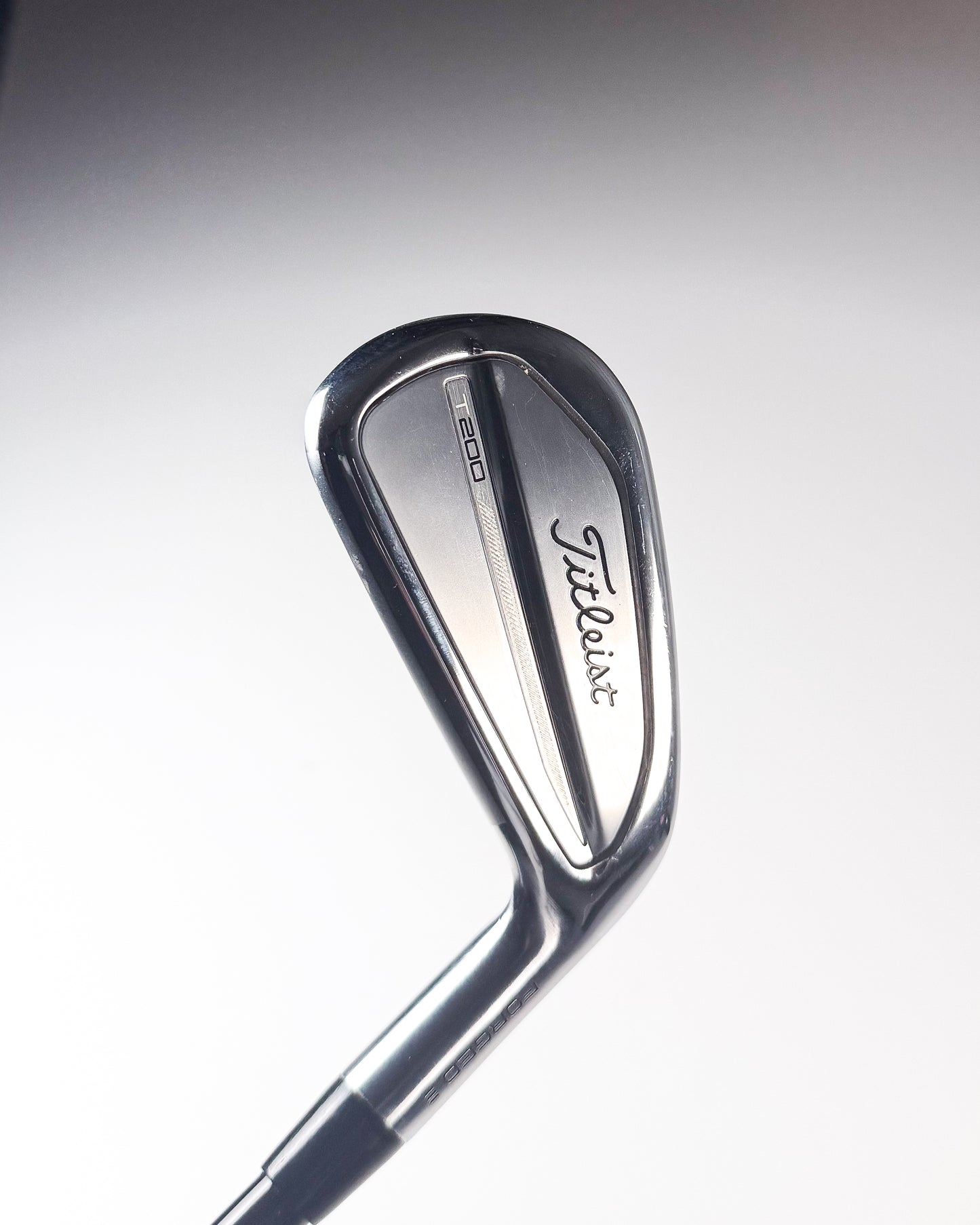 Pre-owned Titleist T200 Utility 2023 4 Hybrid 22° RH Stiff