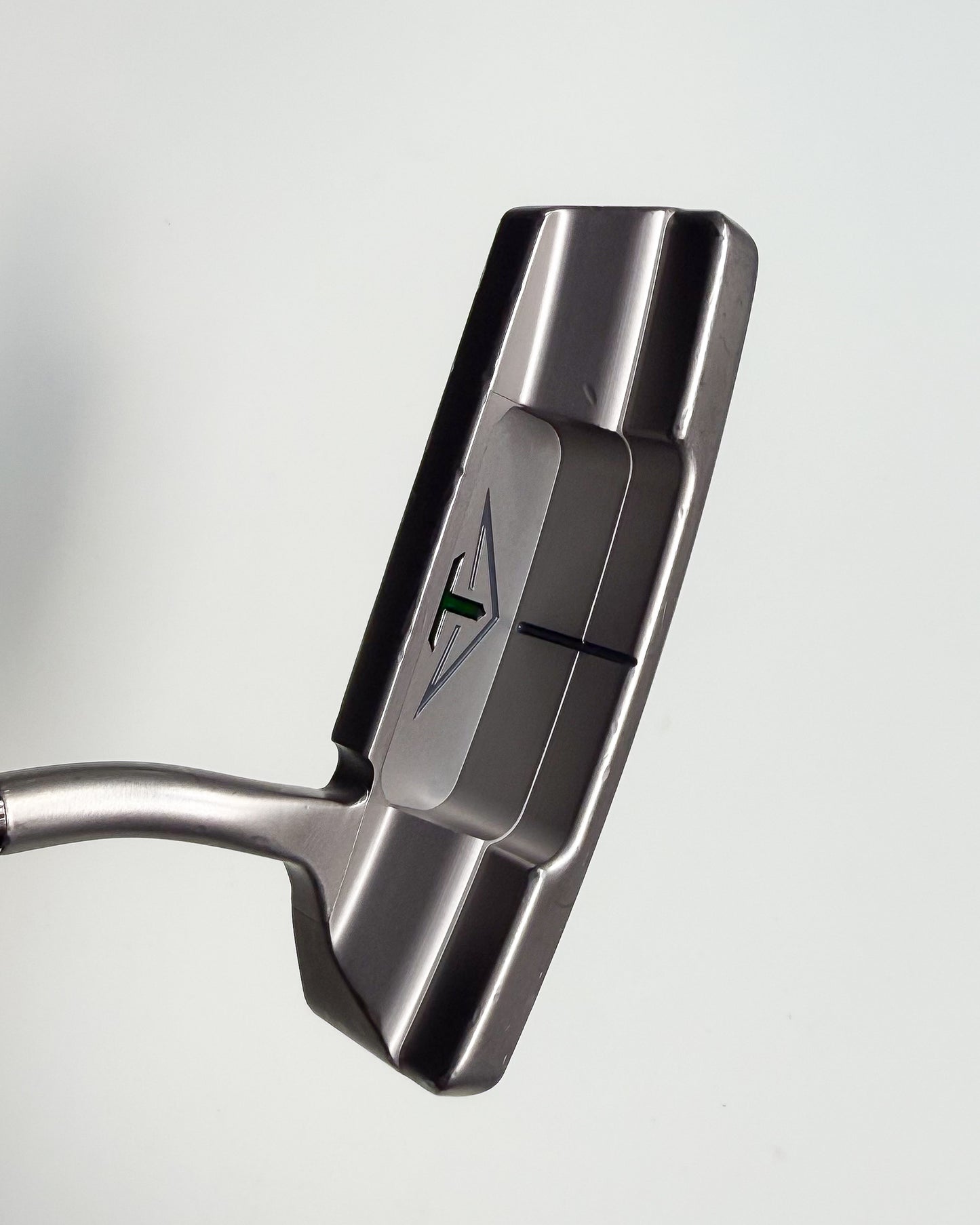Pre-owned Toulon Design Garage San Diego Putter 33 in. RH